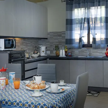 Serena - Vasca Idromassaggio Villa Borgetto