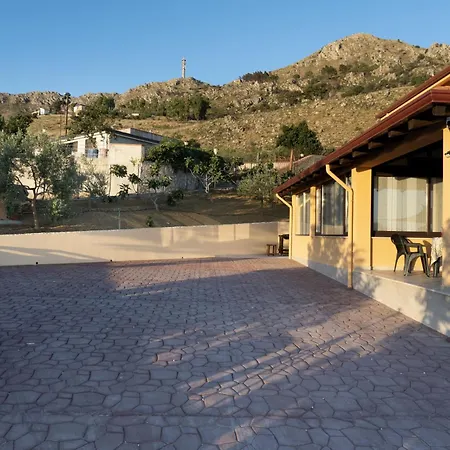 Serena - Vasca Idromassaggio Villa *