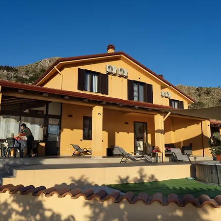 Villa Serena - Vasca Idromassaggio *