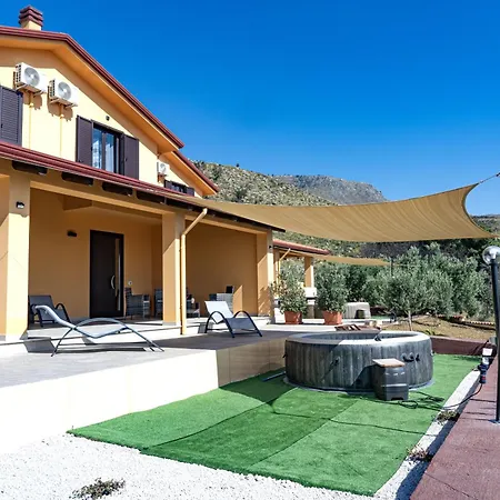 Villa Serena - Vasca Idromassaggio *